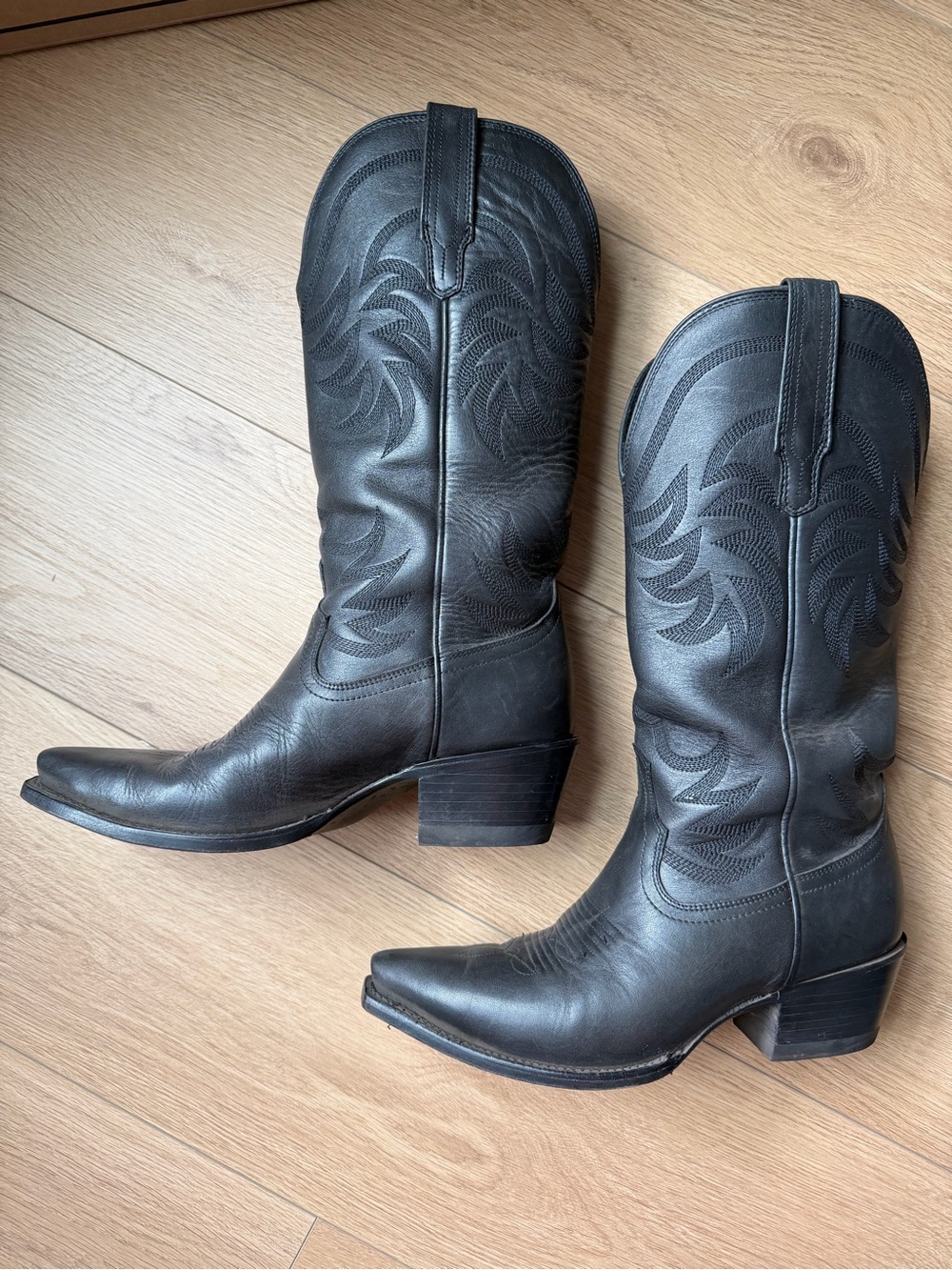 Tecovas Annie Black Leather Western Heeled Boots in Color Midnight